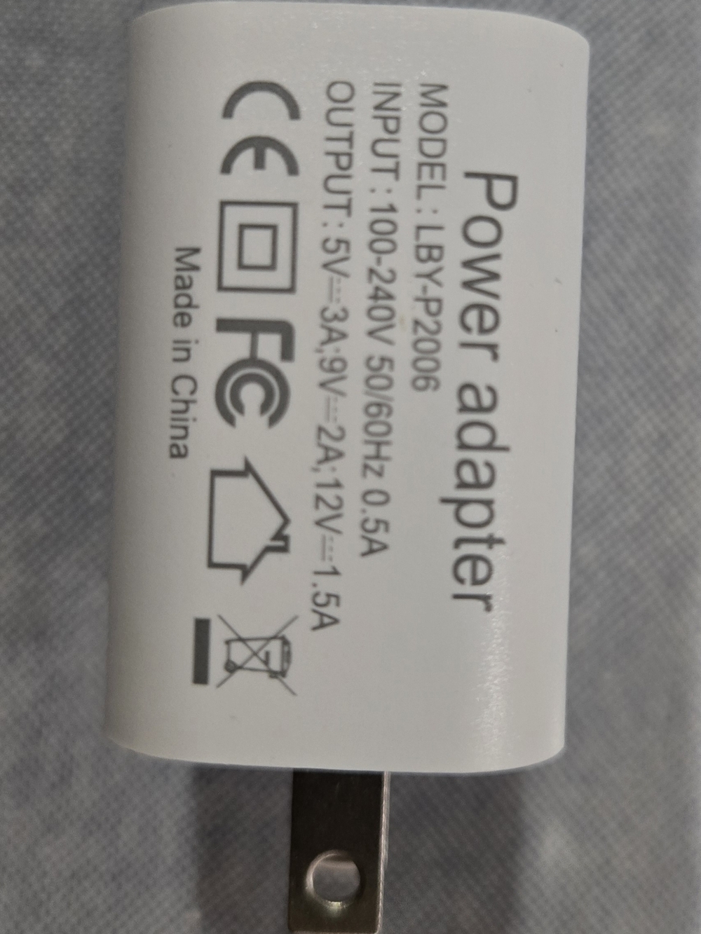 White Power Adapter USB Wall Charger